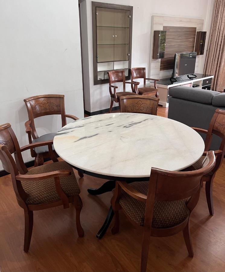 Cameron Crown Imperial Court @ Brinchang Apartment ภายนอก รูปภาพ
